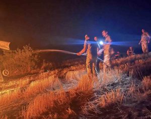 Tunceli’de 2 biçerdöver yandı