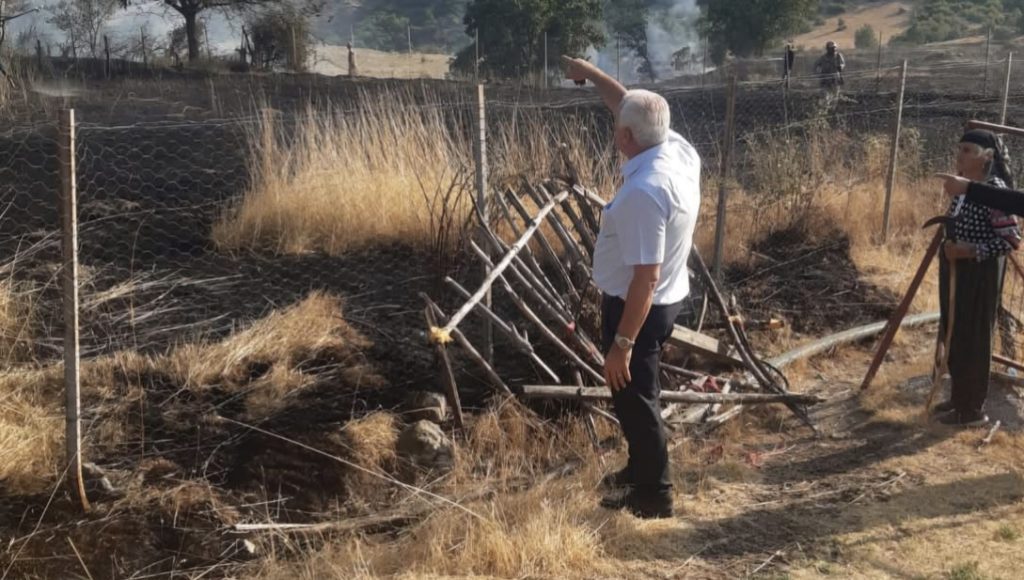 Hozat’ta çıkan yangın, ekiplerin müdahalesiyle söndürüldü.