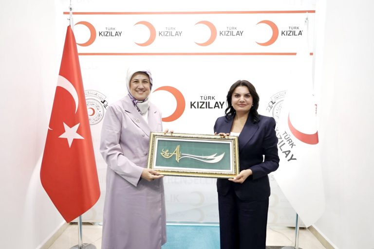 Bilimin ışığından Kızılay’a… Akademisyen İlksen Orhan Kızılay İl Merkezi Başkanı oldu