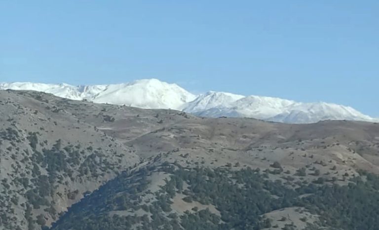 Çemişgezek Kırklar Dağı bölgesine mevsimin ilk karı düştü