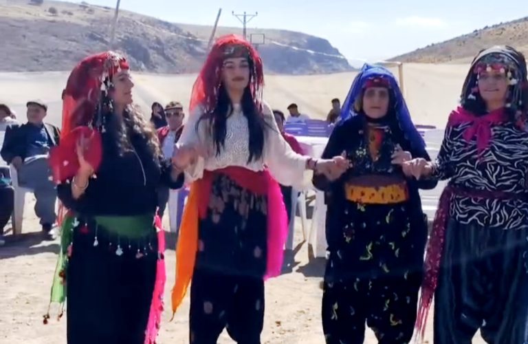 Eski köy düğünlerine dönüş mü…? “Doğan köyü geleneklerini yeniden canlandırıyor”