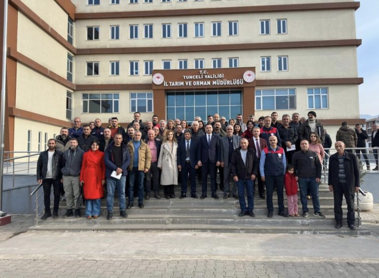 Tunceli’de Arıcılık Sektörüne Yönelik Bilgilendirme Toplantısı Düzenlendi