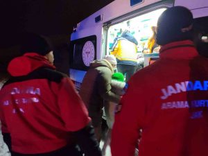 Tunceli’de kedinin tırmaladığı çocuk için ekipler seferber oldu