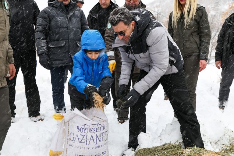 Yeni Yılın İlk Gününde Doğaya Bir Avuç Umut