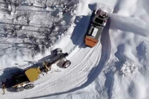 Tunceli’de 103 köy yolu açıldı, 195’inde çalışmalar sürüyor