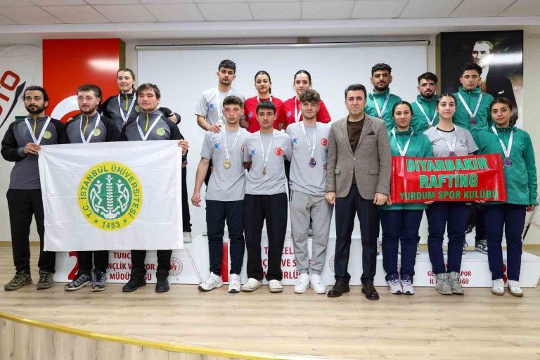 Tunceli’de düzenlenen Türkiye Rafting Şampiyonası son erdi