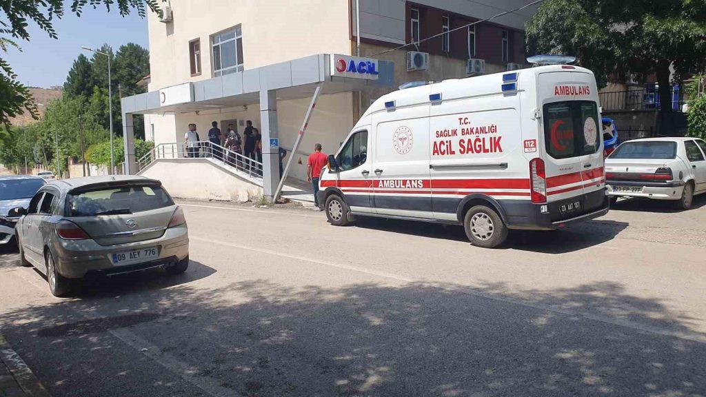 Elazığ’da dereye düşen 2 yaşındaki çocuk hayatını kaybetti