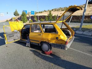 Elazığ’da trafik kazası: 1 kişi hayatını kaybetti, 2 kişi yaralandı